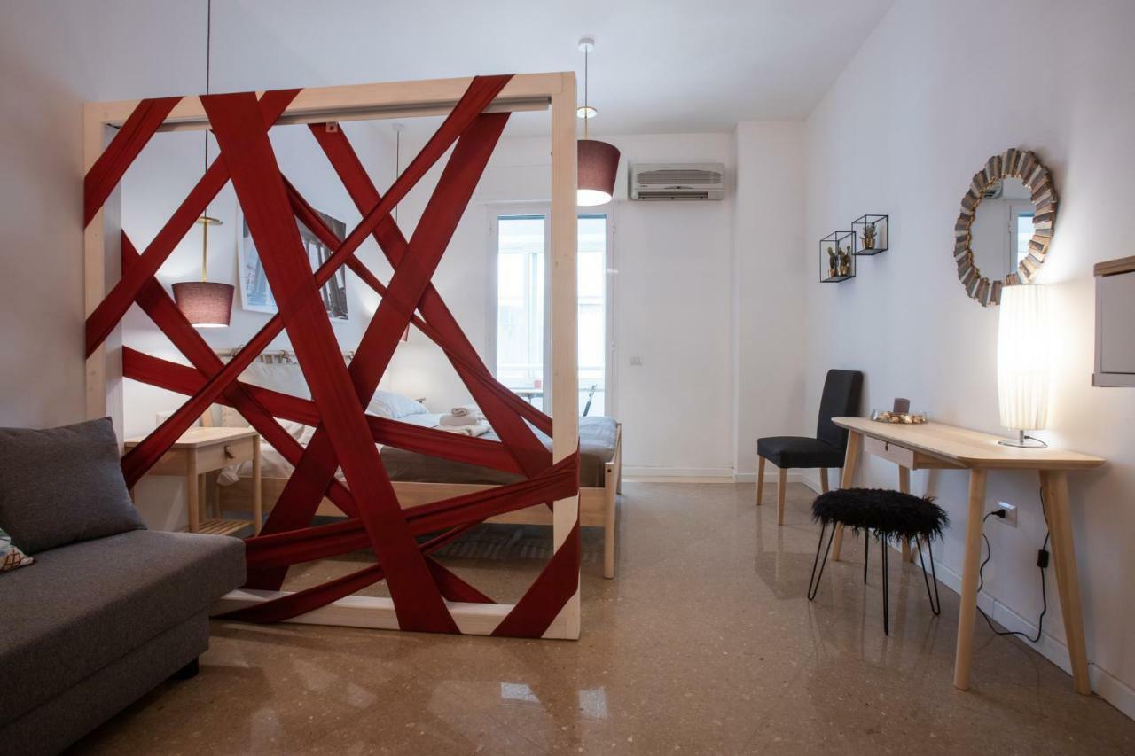 Municipiohouse-84 By Dimorra Apartment Napoli Exterior foto